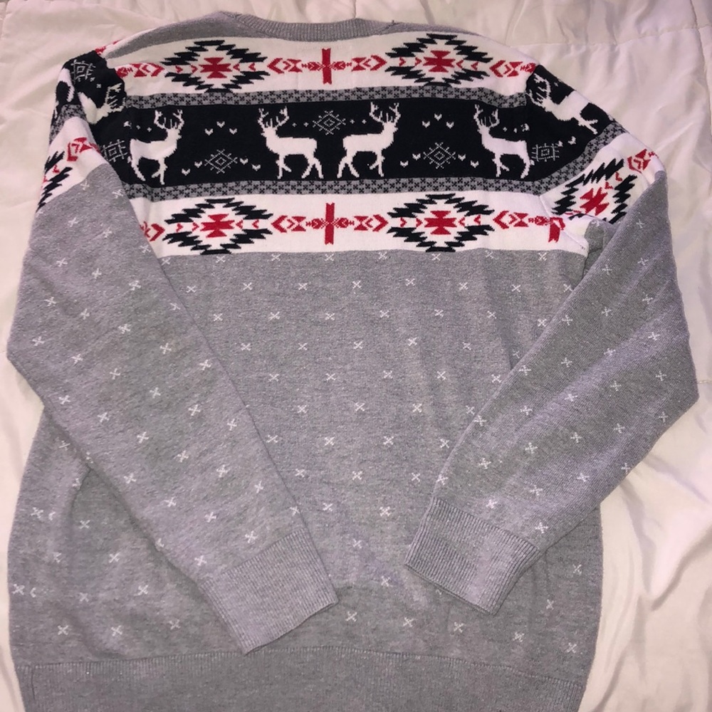 Christmas sweater - Picture 2 of 2
